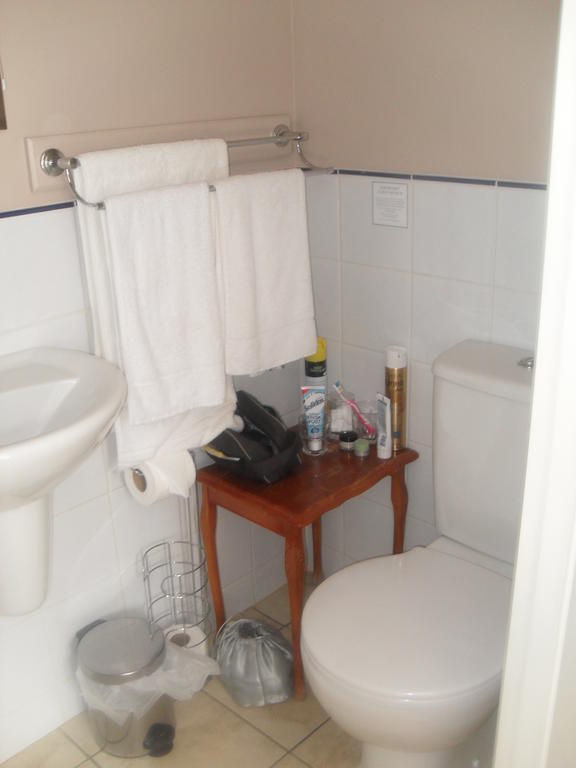 Albany Guest House Bath Ruang foto