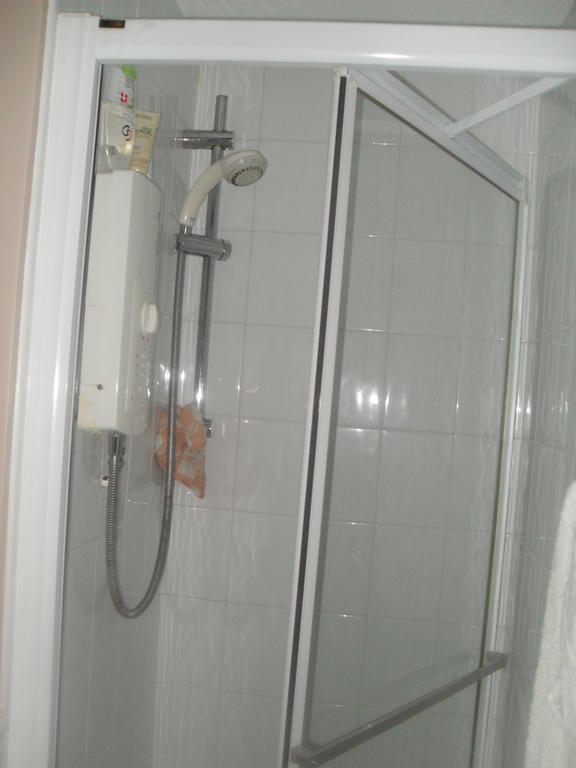 Albany Guest House Bath Ruang foto